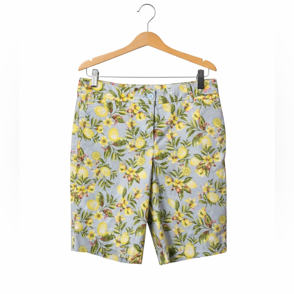 Talbots Floral  Print Shorts. Size 10. Great Condition. Bermuda Shorts